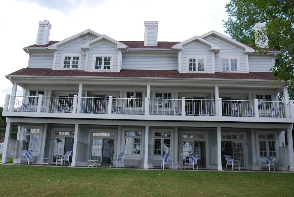 The French Country Inn Lake Geneva Esterno foto